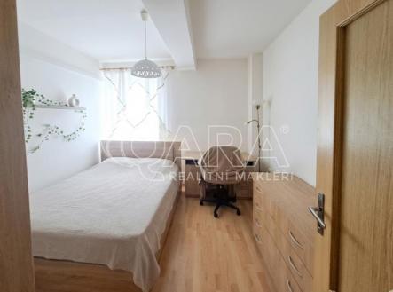Prodej bytu, 3+kk, 76 m²