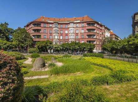 Prodej bytu, 2+1, 102 m²