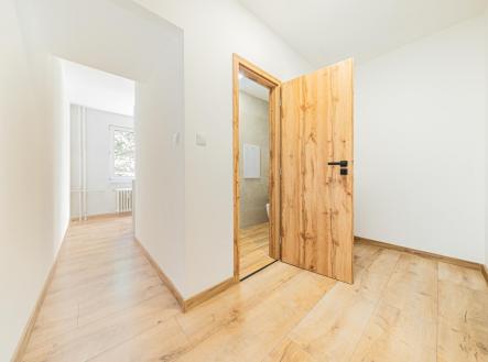 Pronájem bytu, 1+1, 35 m²
