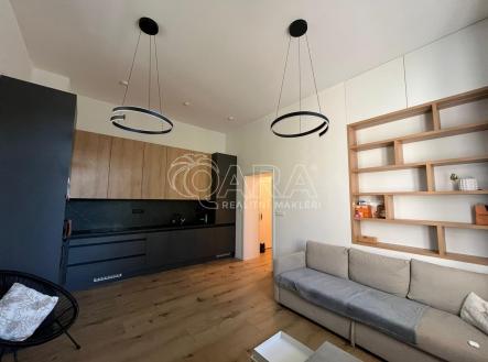 Pronájem bytu, 2+kk, 48 m²