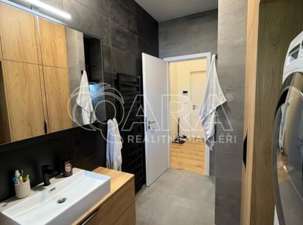 Pronájem bytu, 2+kk, 48 m²