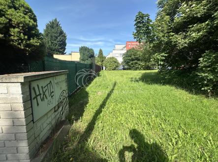 Pronájem pozemku pro komerční výstavbu, 1 347 m²