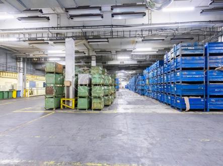 Pronájem skladu, 3 396 m²