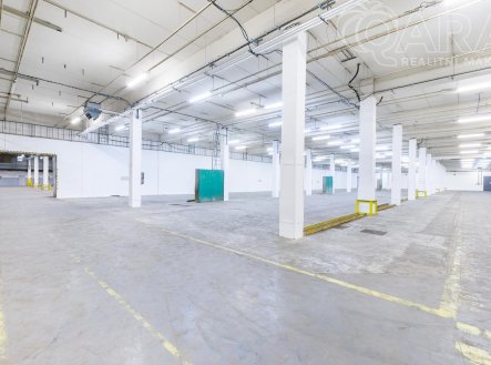 Pronájem výrobní prostory, 3 025 m²