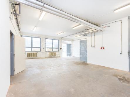 Pronájem výrobní prostory, 110 m²