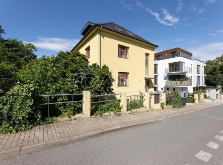 Pronájem komerčního objektu, jiný, 75 m²