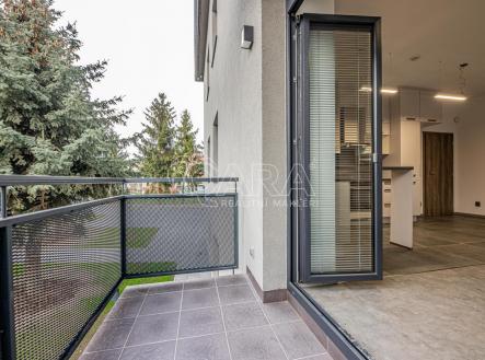 Pronájem bytu, 4+kk, 79 m²