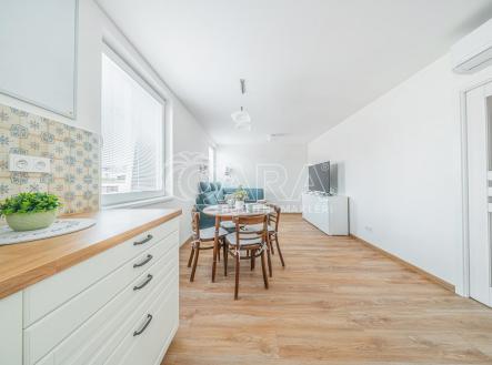 Prodej bytu, 4+kk, 111 m²