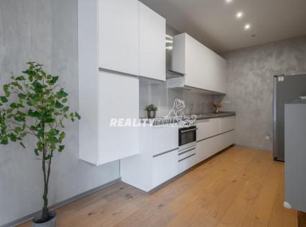 Prodej bytu, 3+kk, 101 m²