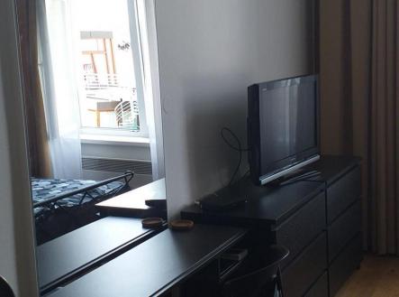 Pronájem bytu, 1+1, 35 m²