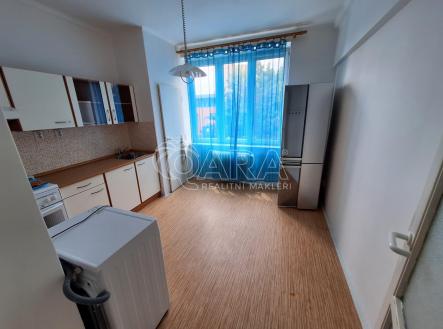 Pronájem bytu, 1+1, 39 m²