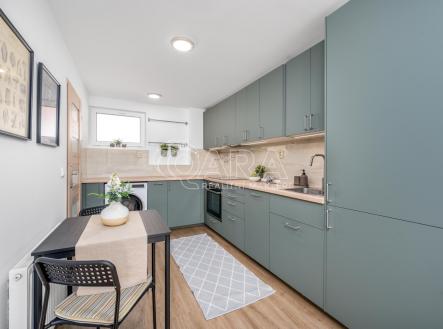 Pronájem bytu, 3+kk, 70 m²
