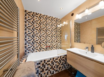 Prodej bytu, 4+1, 94 m²
