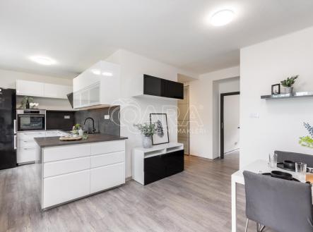 Prodej bytu, 4+kk, 96 m²