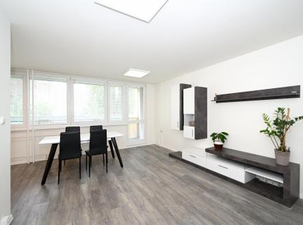 Pronájem bytu, 3+kk, 75 m²