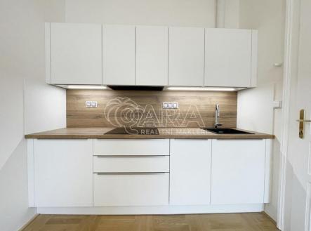 Pronájem bytu, 2+kk, 38 m²