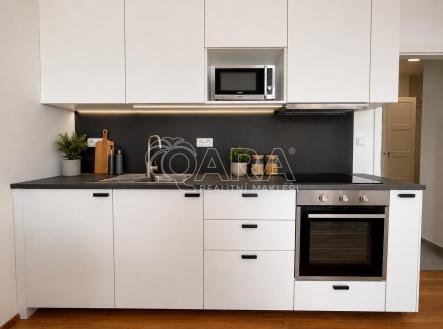 Pronájem bytu, 1+kk, 34 m²
