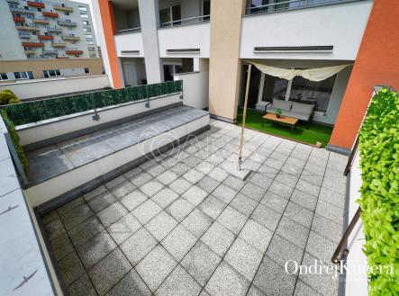 Prodej bytu, 1+kk, 70 m²