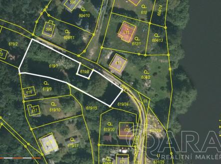 Prodej pozemku pro bydlení, 701 m²