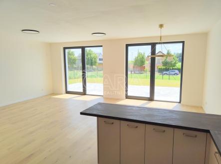 Pronájem bytu, 4+kk, 427 m²