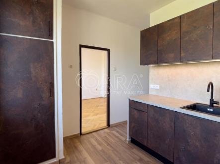Pronájem bytu, 2+1, 53 m²