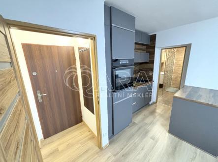 Pronájem bytu, 1+kk, 27 m²