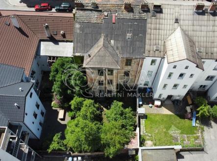 Prodej nájemního domu, 351 m²