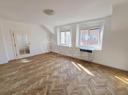 Pronájem bytu, 1+1, 42 m²