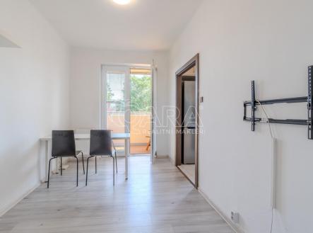 Pronájem bytu, 2+1, 37 m²
