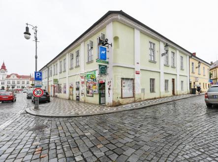 Pronájem bytu, 1+1, 64,5 m²
