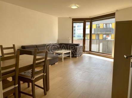 Pronájem bytu, 2+kk, 83 m²