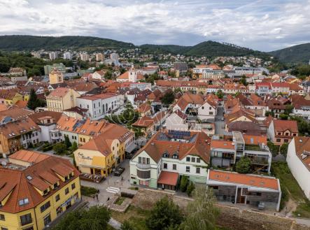 Pronájem obchodní prostory, 28 m²