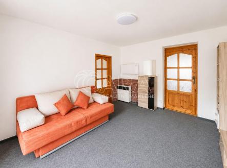 Pronájem bytu, 2+1, 48 m²