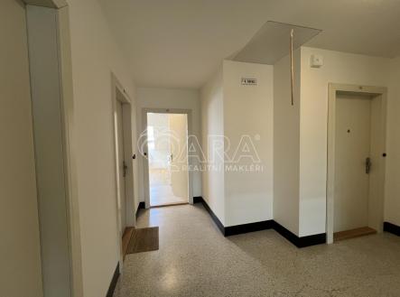Pronájem bytu, 2+kk, 39 m²