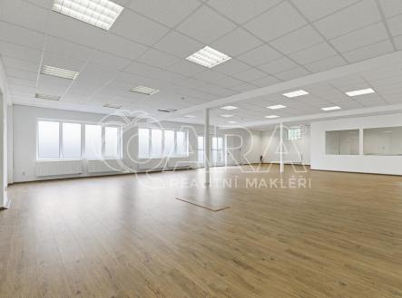 Pronájem obchodní prostory, 149,5 m²