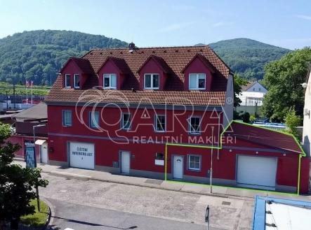 Pronájem obchodní prostory, 75 m²