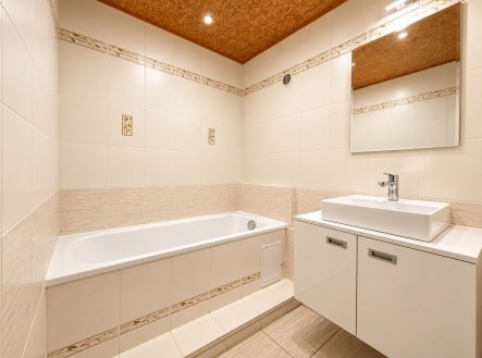 Prodej bytu, 3+1, 67 m², Hradec Králové – náhled fotky 4
