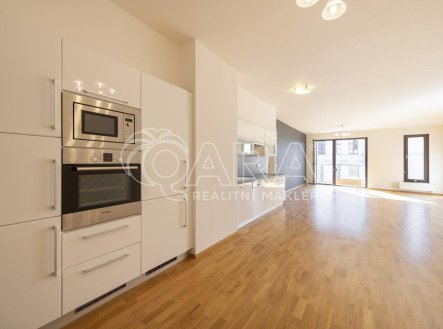 Pronájem bytu, 3+kk, 117 m²