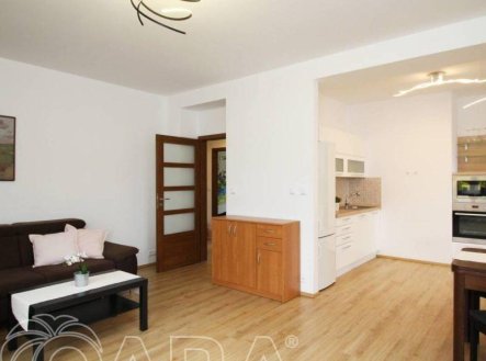 Pronájem bytu, 3+kk, 80 m²