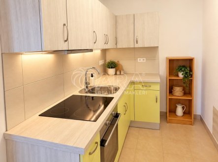Prodej bytu, 1+kk, 35 m², Praha – náhled fotky 2