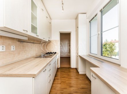 Pronájem bytu, 2+1, 59 m², Vestec – náhled fotky 2