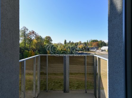 Pronájem bytu, 1+kk, 38 m², Benešov – náhled fotky 2