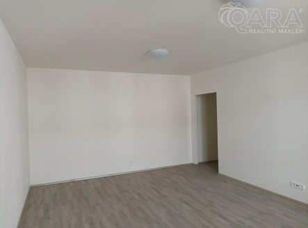 Pronájem bytu, 2+kk, 61,8 m²