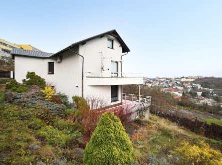 Pronájem domu/vily, 330 m²