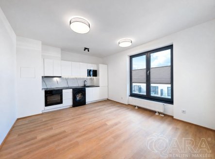 Pronájem bytu, 1+kk, 27 m²