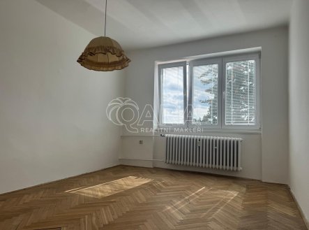 Pronájem bytu, 2+1, 48 m²