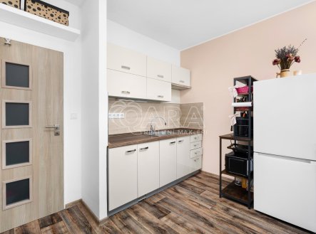 Pronájem bytu, 1+kk, 34 m²