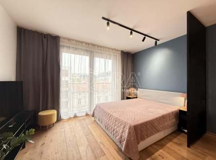 Pronájem bytu, 1+kk, 33 m²