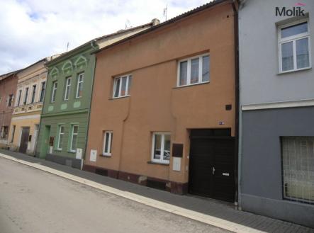 Prodej domu/vily, 200 m² obrázek