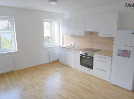 Pronájem bytu, 3+kk, 63 m²